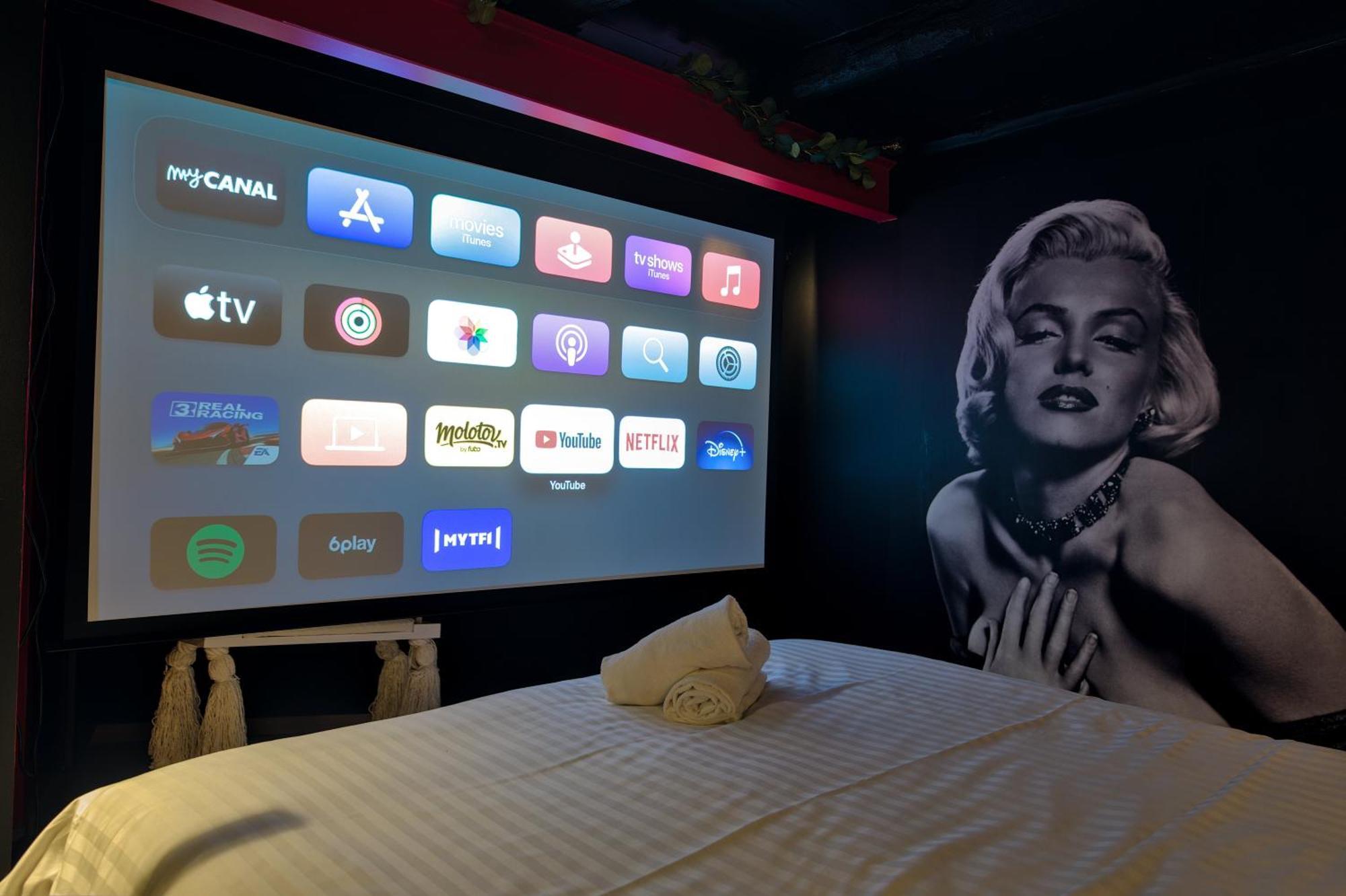 Unsejourametz - Le Cinema De Marilyn Lägenhet Exteriör bild